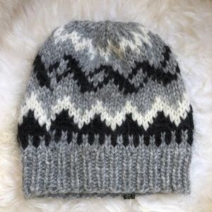 100% Icelandic Wool Hat ☃️❄️